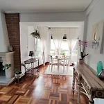 Lurra Barrika